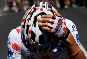 Bicycle helmets reduce risk of serious head injury by nearly 70% 
